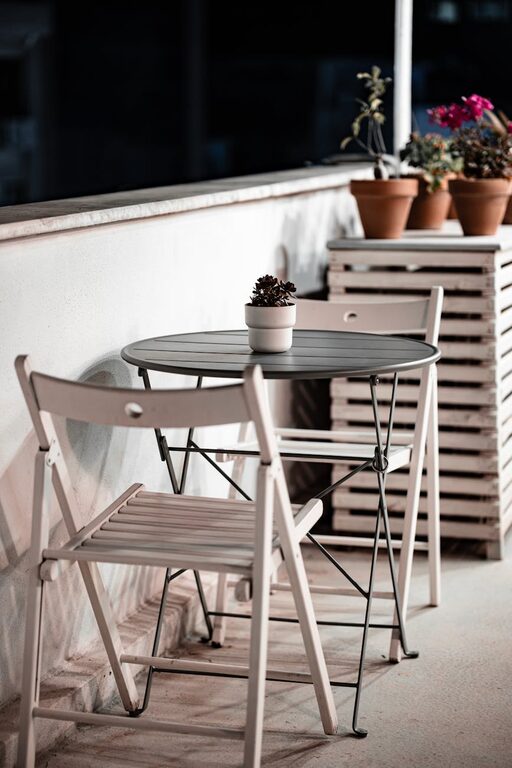 How to Make a Small Balcony Feel Cozy and Inviting